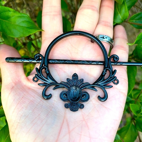 Gothic Victorian Black Hair accessory With hair pin engraved details New - Picture 5 of 5